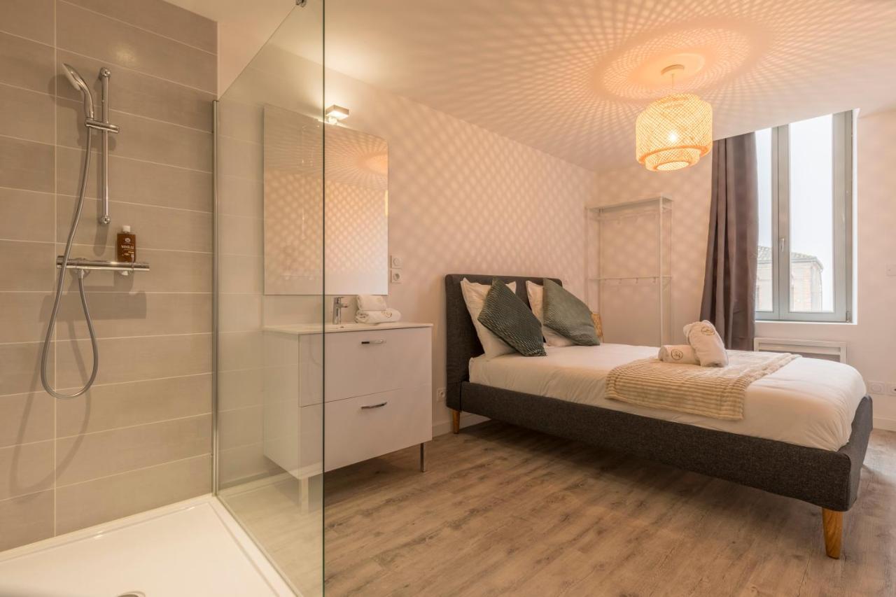Atypique - 2 Chambres Avec Salles De Bains, Cuisine Equipee, Parking Gratuit Castelsarrasin Buitenkant foto